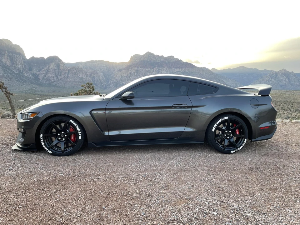 2017 Ford S550 Shelby Mustang GT350R - Image 8 of 31