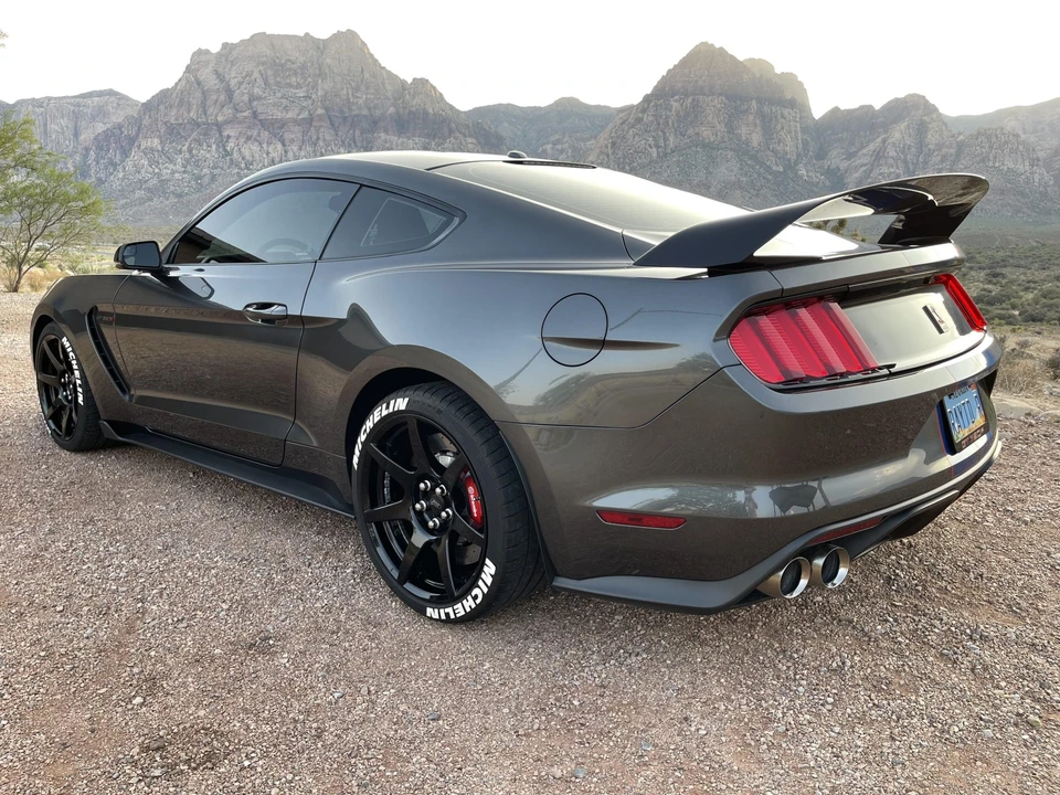 2017 Ford S550 Shelby Mustang GT350R - Image 13 of 31