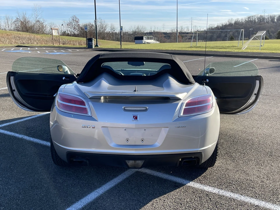 2008 Saturn Sky Red Line - Image 12 of 31