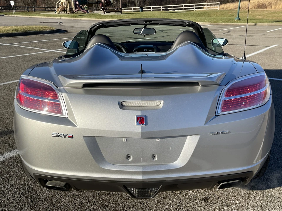 2008 Saturn Sky Red Line - Image 14 of 31