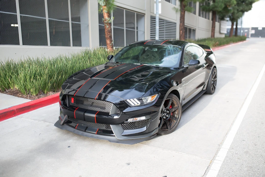 2017 Ford S550 Shelby Mustang GT350R - Image 4 of 31
