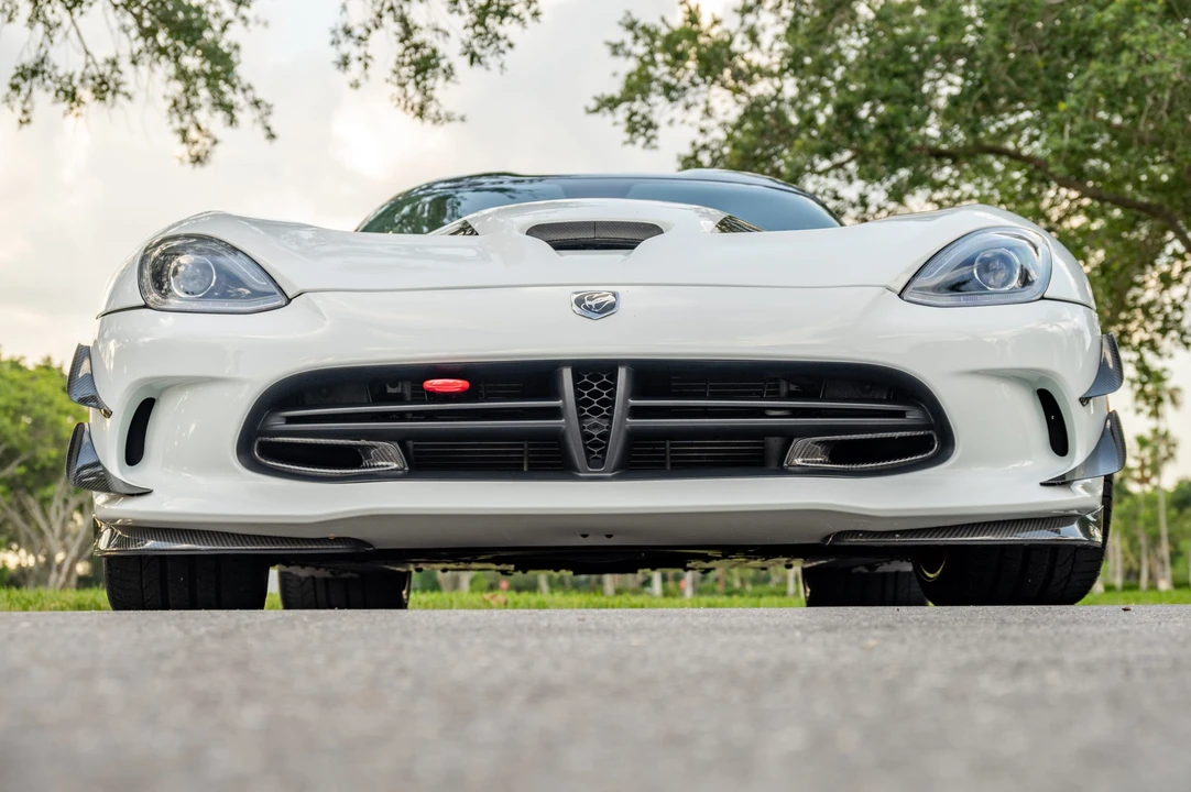 2013 Dodge Viper 5th Gen - Image 5 of 31
