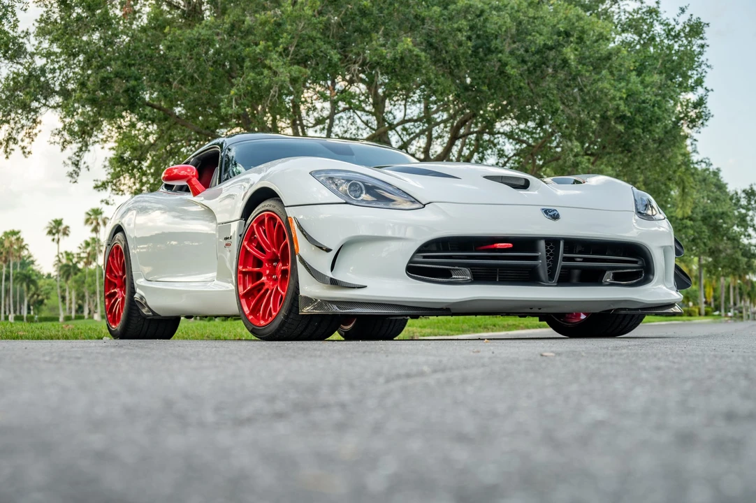 2013 Dodge Viper 5th Gen - Image 8 of 31