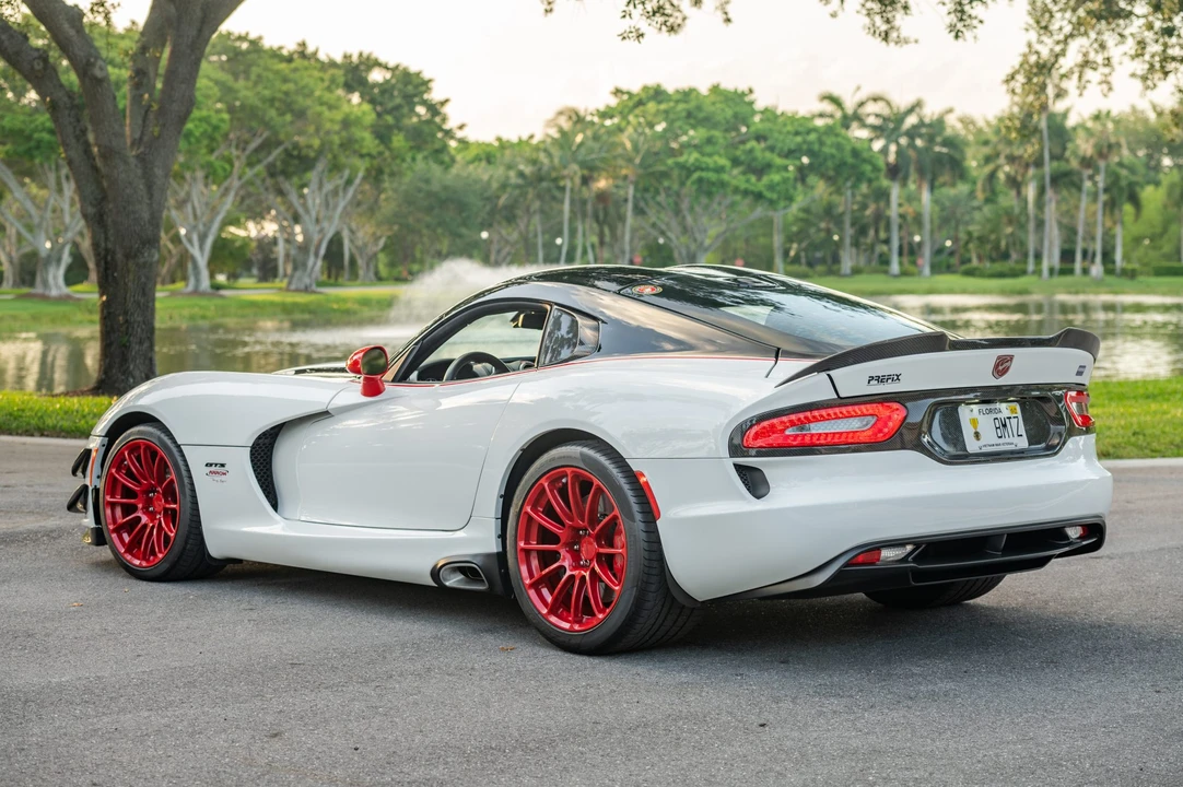 2013 Dodge Viper 5th Gen - Image 19 of 31