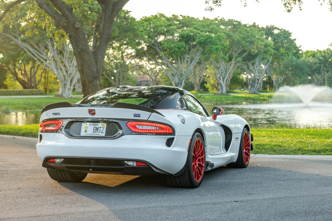 2013 Dodge Viper 5th Gen - Image 13 of 31