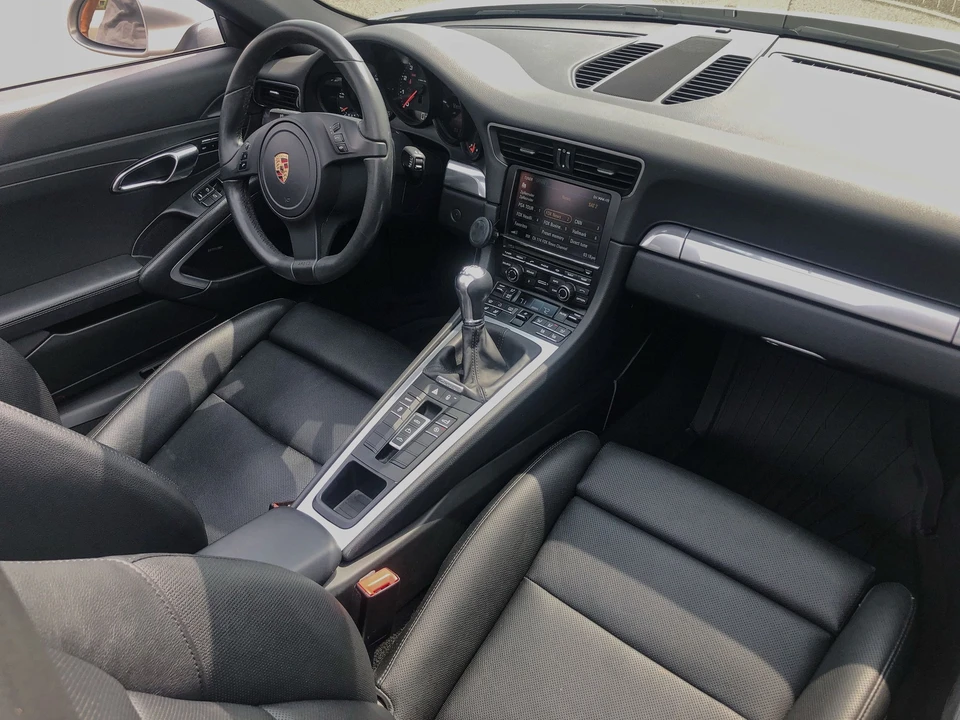 2012 Porsche 991 Carrera - Image 9 of 11
