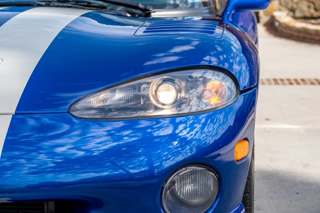 1997 Dodge Viper GTS 2nd Gen - Image 22 of 31