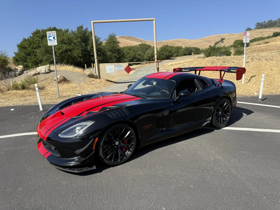 2017 Dodge Viper ACR 5th Gen - Image 3 of 31