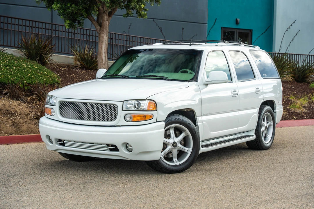 2002 GMC Yukon 2nd Gen - Image 7 of 31