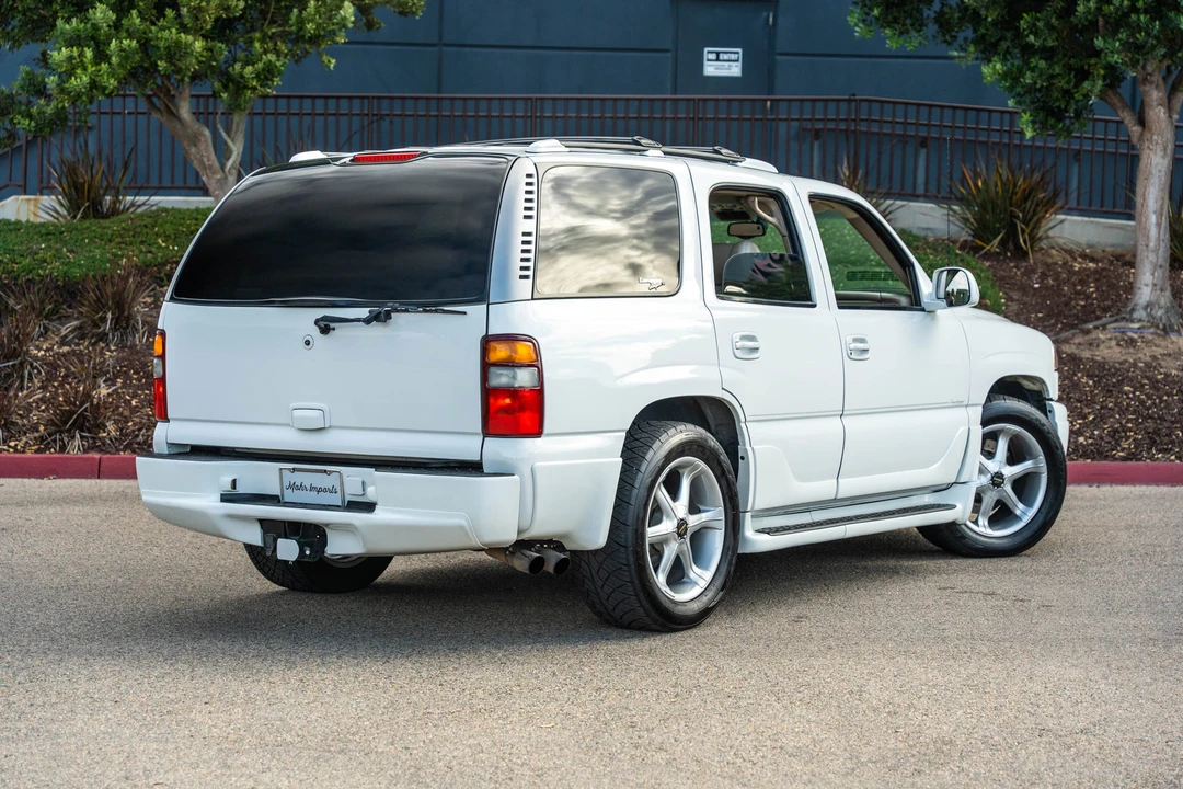 2002 GMC Yukon 2nd Gen - Image 24 of 31