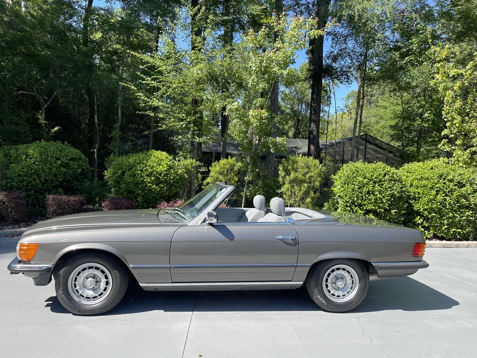 1985 Mercedes-Benz R107 SL-Class - Image 23 of 31