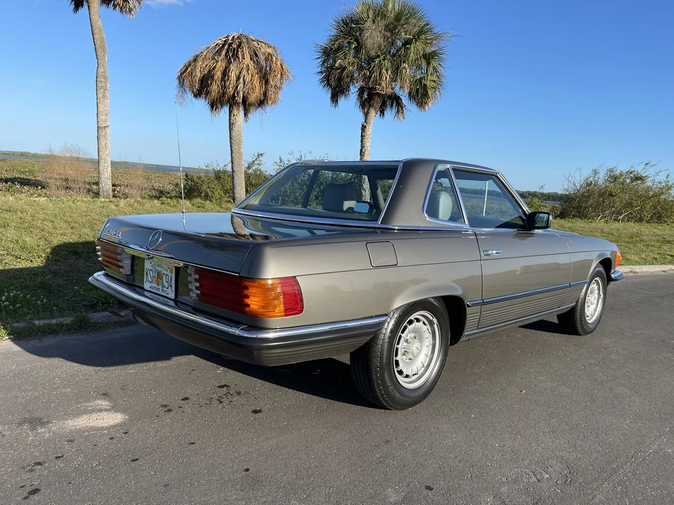 1985 Mercedes-Benz R107 SL-Class - Image 11 of 31
