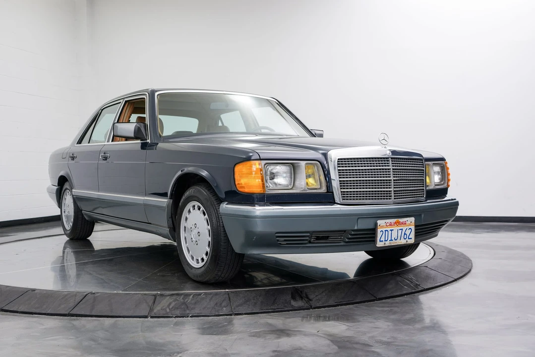 1986 Mercedes-Benz W126 S-Class Sedan - Image 25 of 31