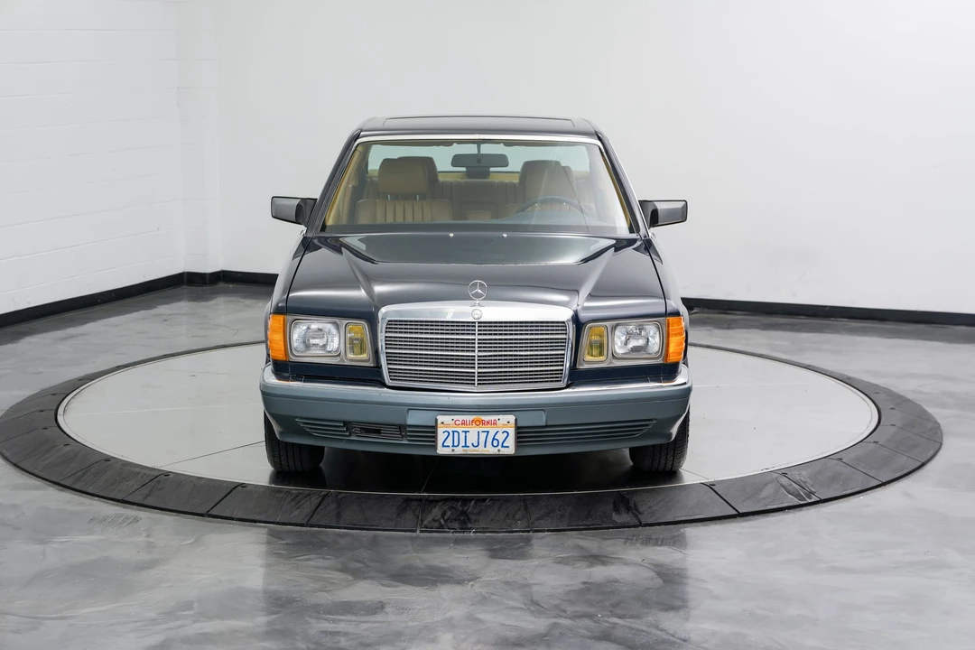 1986 Mercedes-Benz W126 S-Class Sedan - Image 28 of 31