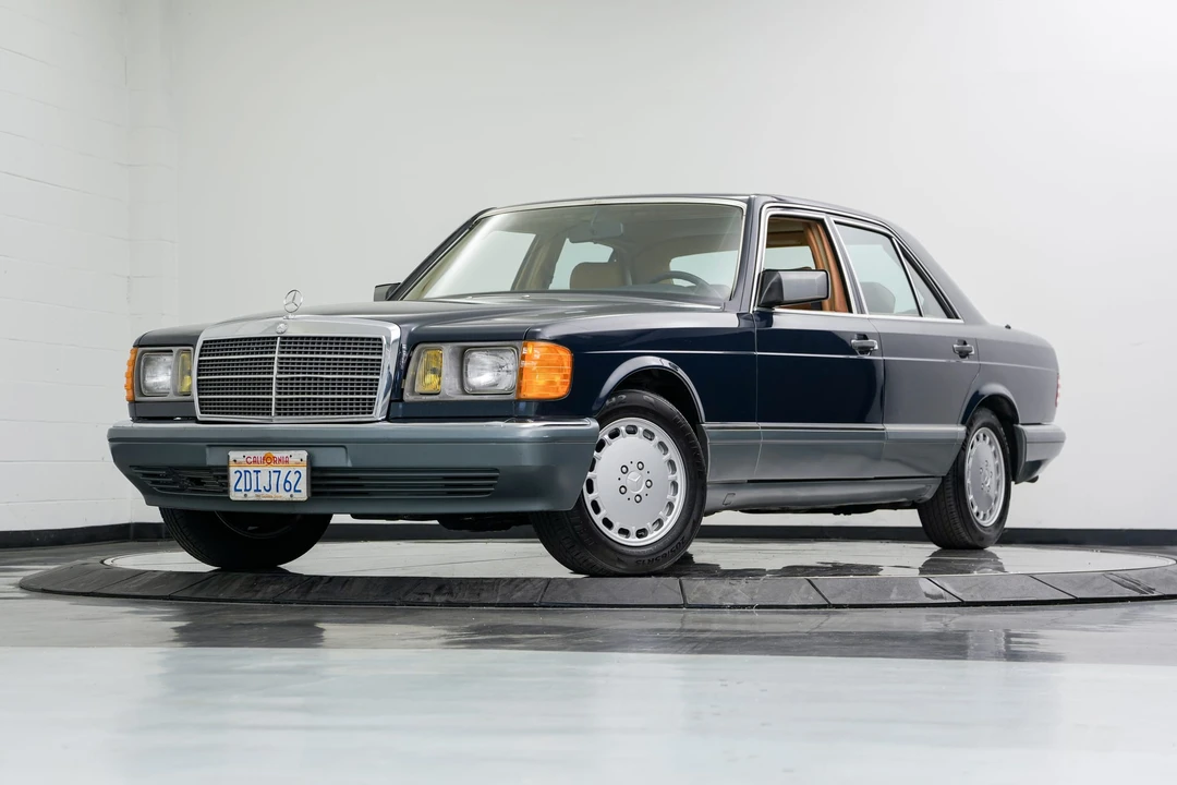 1986 Mercedes-Benz W126 S-Class Sedan - Image 3 of 31