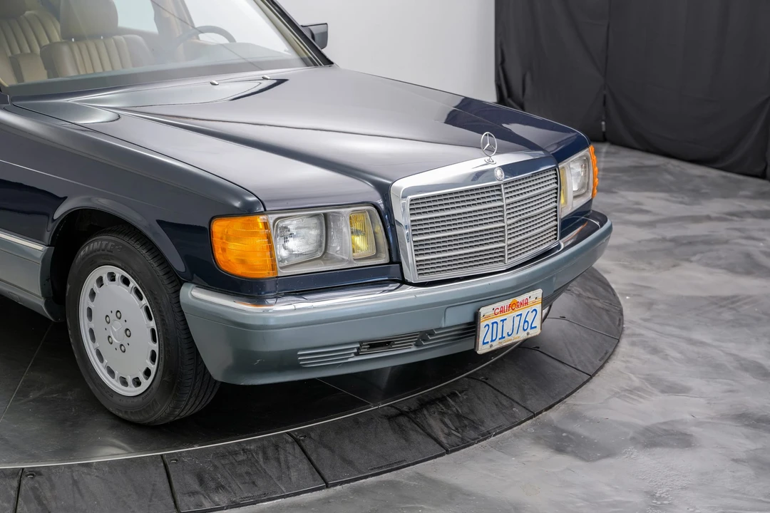 1986 Mercedes-Benz W126 S-Class Sedan - Image 31 of 31