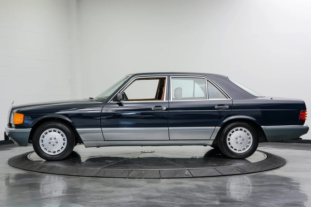 1986 Mercedes-Benz W126 S-Class Sedan - Image 7 of 31