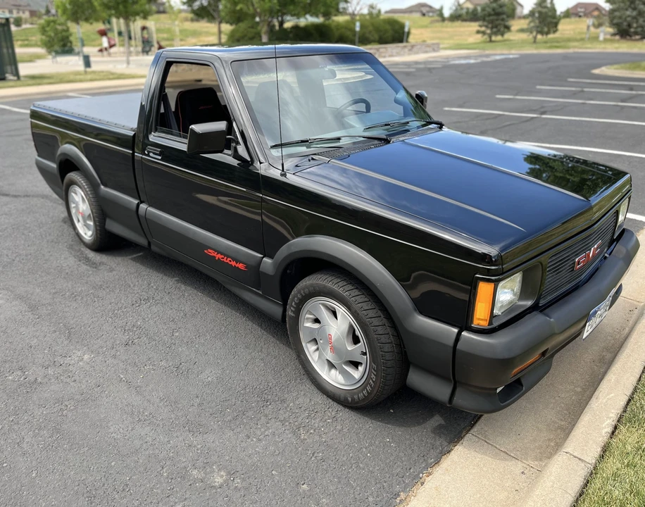 1991 GMC Syclone - Image 6 of 31