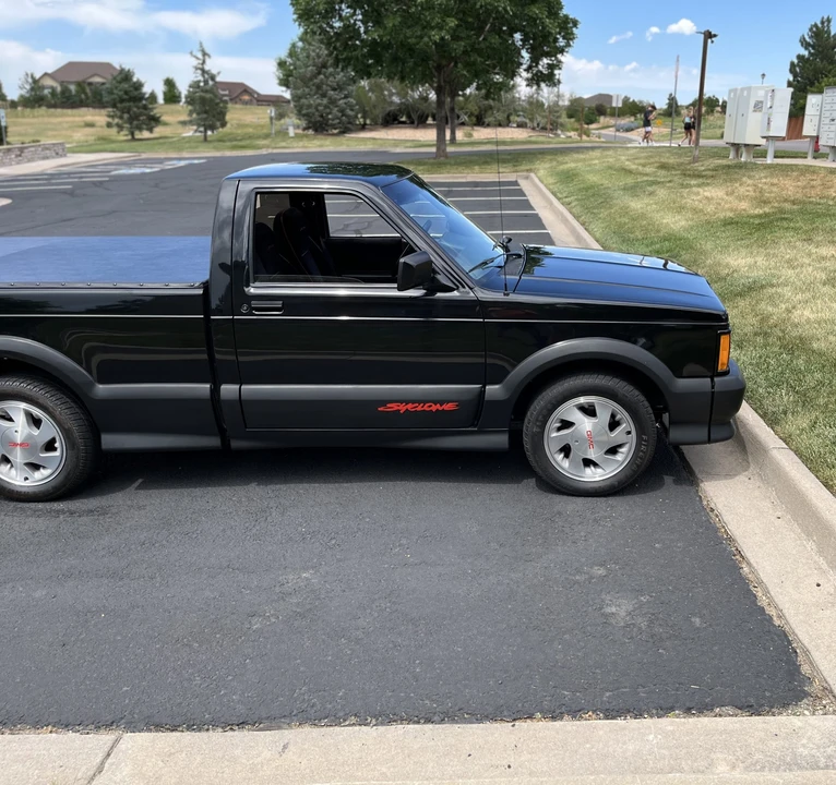 1991 GMC Syclone - Image 8 of 31