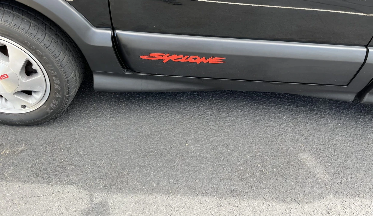 1991 GMC Syclone - Image 29 of 31
