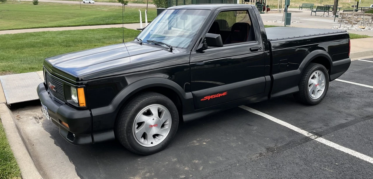 1991 GMC Syclone - Image 17 of 31