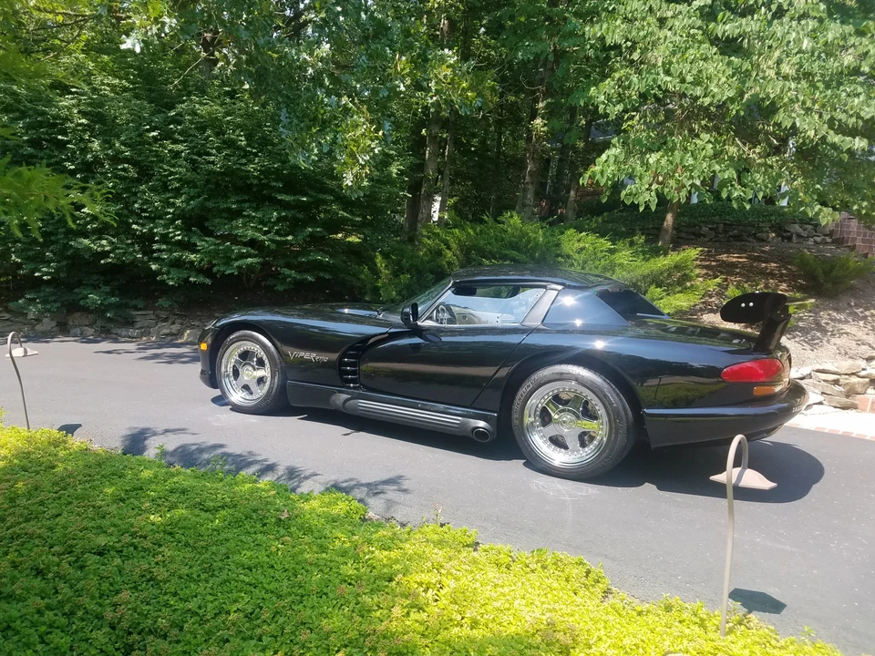 1994 Dodge Viper 1st Gen - Image 23 of 31