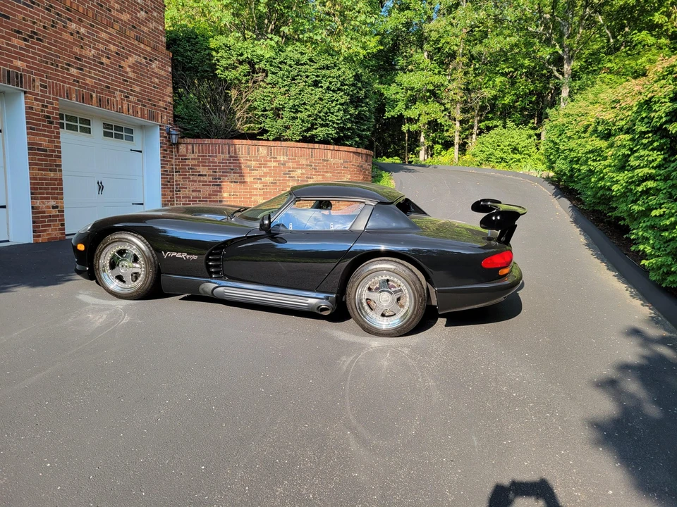 1994 Dodge Viper 1st Gen - Image 13 of 31