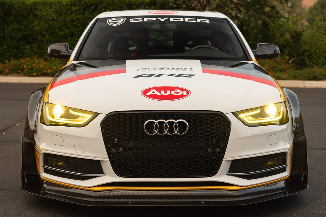 2013 Audi B8 S4 - Image 4 of 31