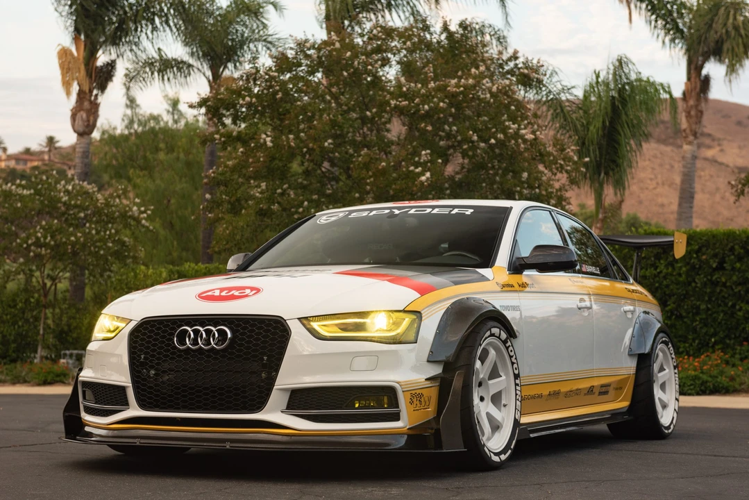 2013 Audi B8 S4 - Image 8 of 31