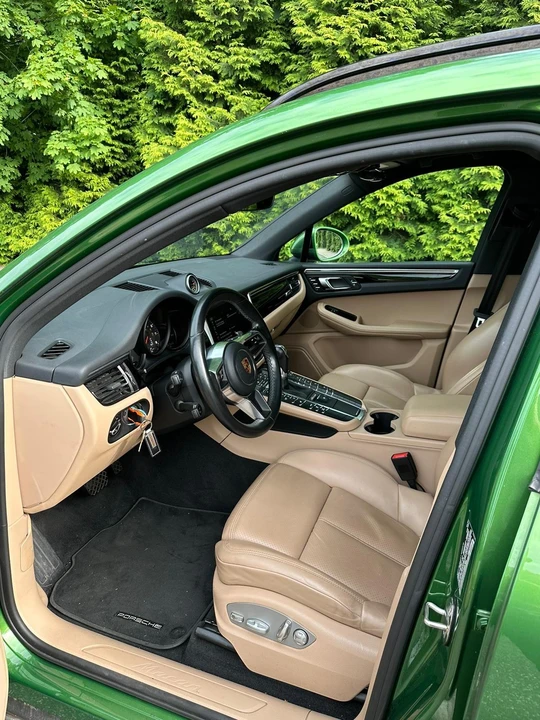 2019 Porsche Macan - Image 13 of 28