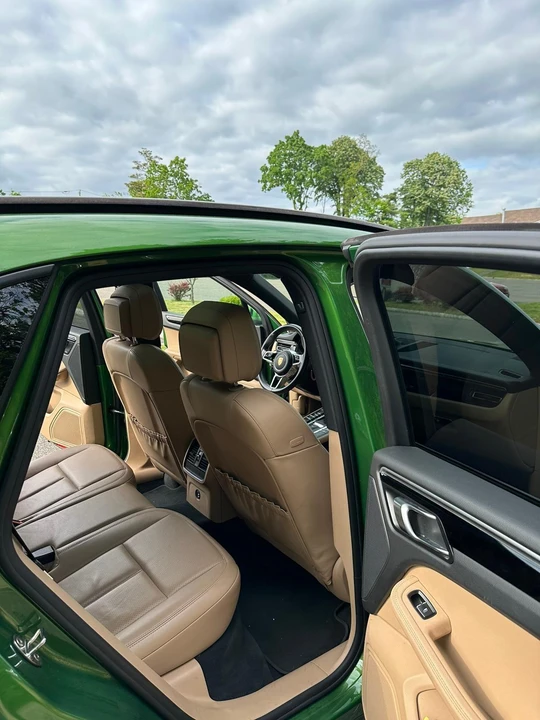 2019 Porsche Macan - Image 15 of 28