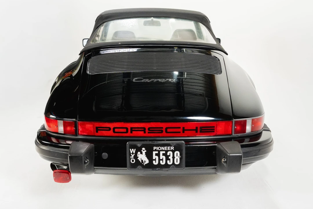 1984 Porsche 911 Carrera 3.2 - Image 16 of 31