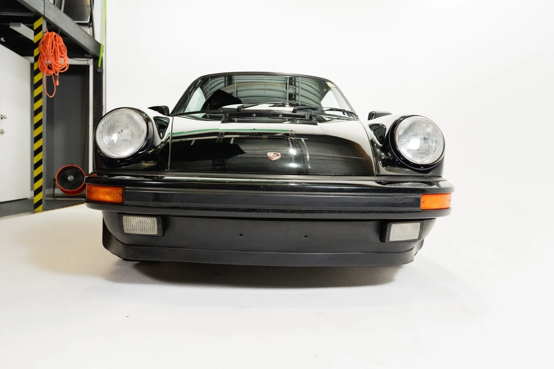 1984 Porsche 911 Carrera 3.2 - Image 3 of 31
