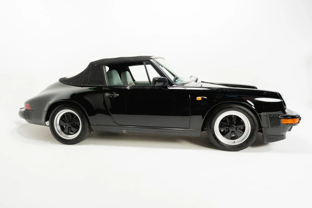1984 Porsche 911 Carrera 3.2 - Image 12 of 31