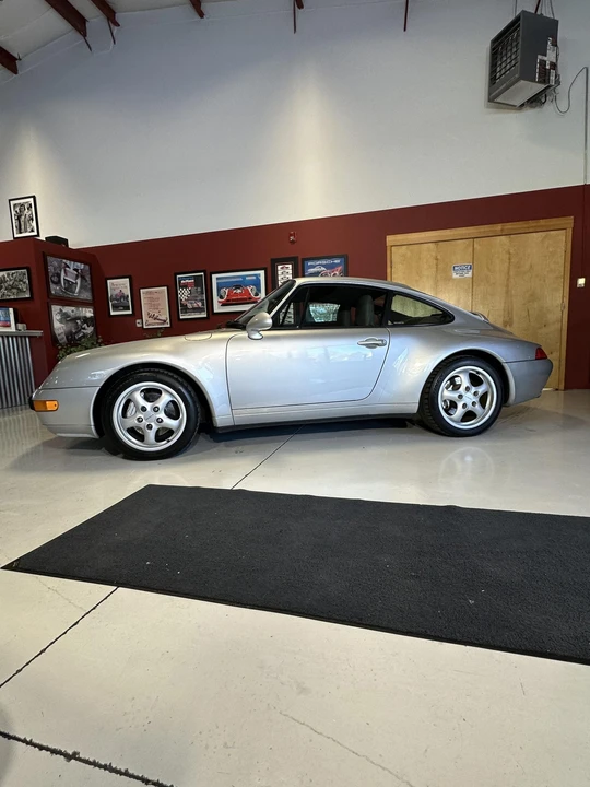 1995 Porsche 993 Carrera - Image 10 of 31