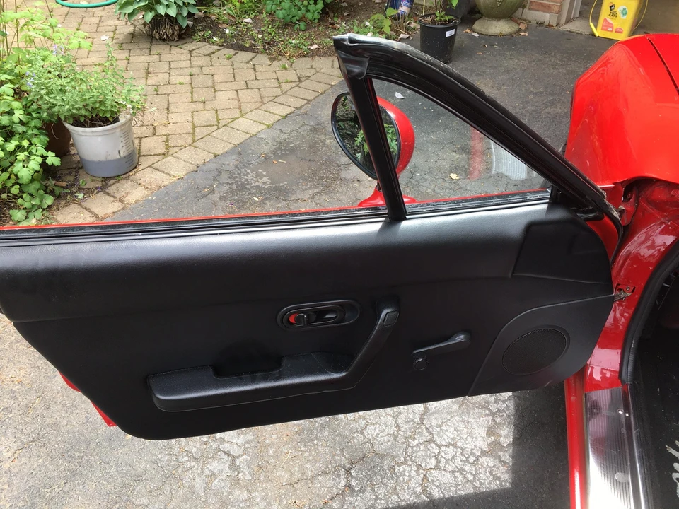 1992 Mazda NA MX-5 Miata - Image 30 of 31