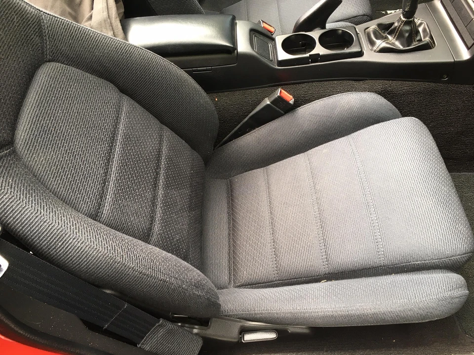 1992 Mazda NA MX-5 Miata - Image 28 of 31