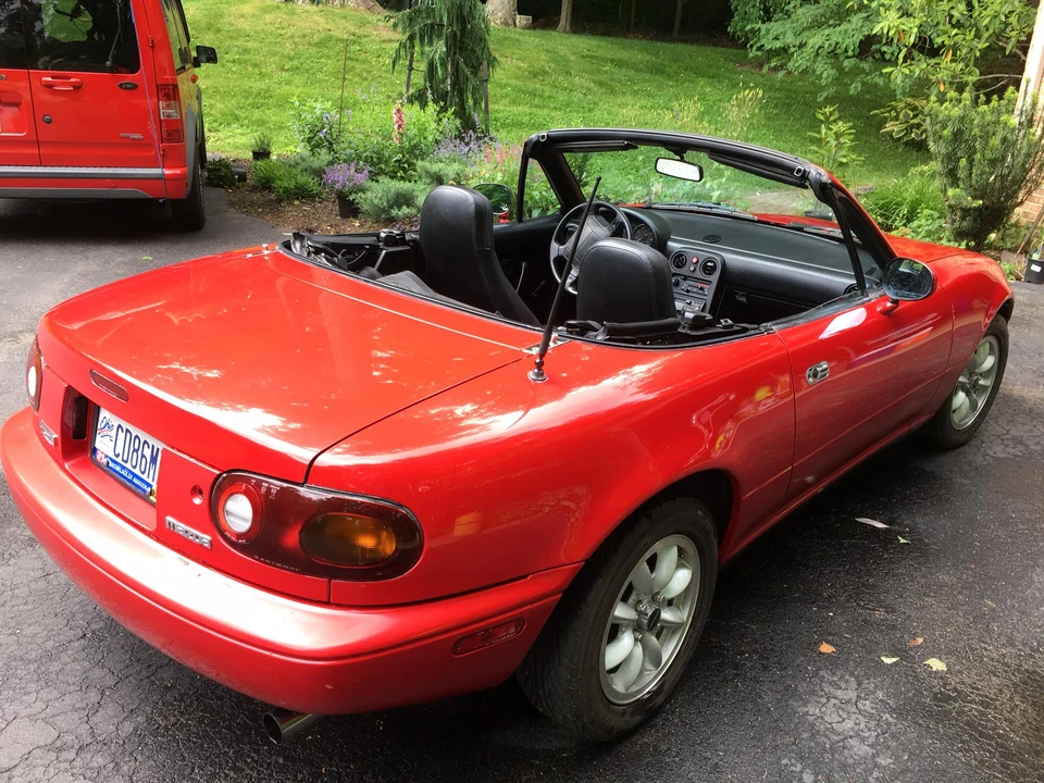1992 Mazda NA MX-5 Miata - Image 8 of 31