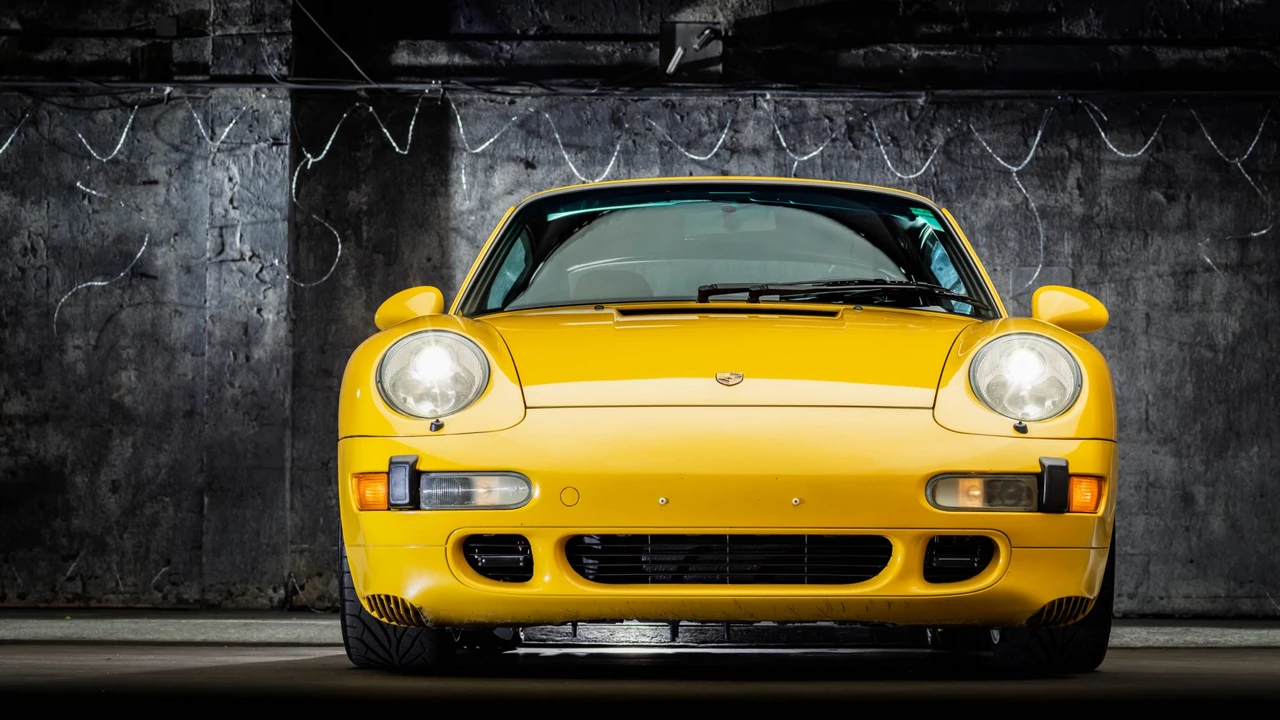 1996 Porsche 993 Carrera 4S - Image 7 of 31