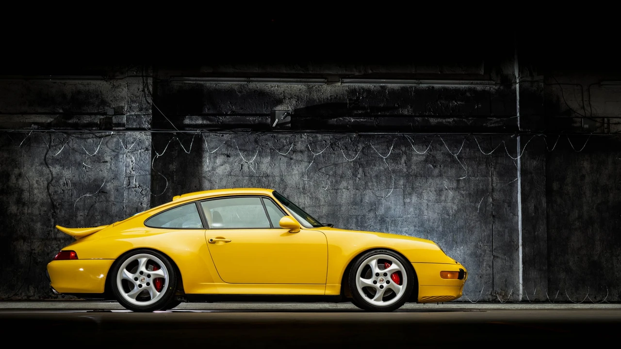 1996 Porsche 993 Carrera 4S - Image 8 of 31