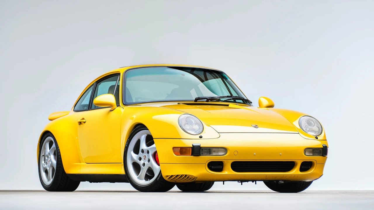 1996 Porsche 993 Carrera 4S - Image 15 of 31