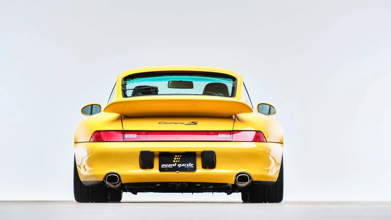 1996 Porsche 993 Carrera 4S - Image 24 of 31