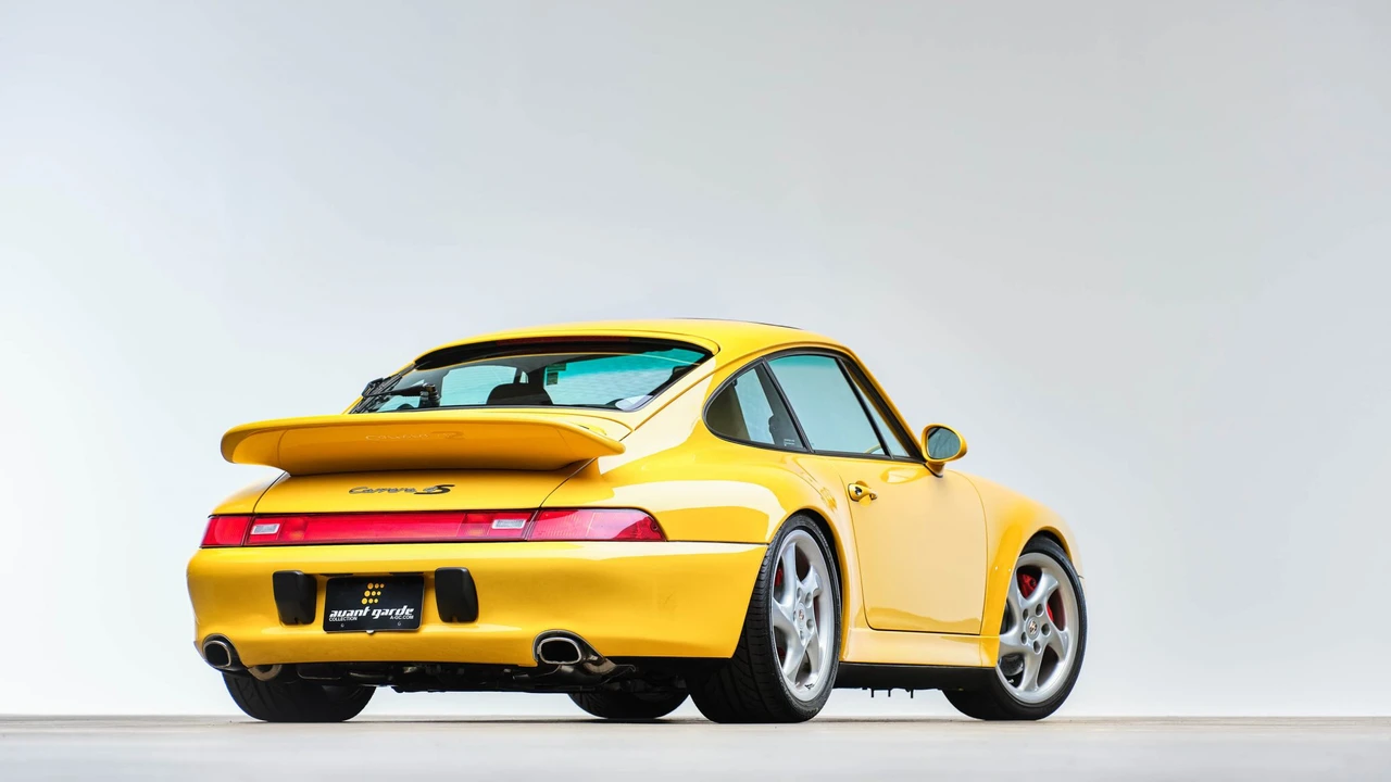 1996 Porsche 993 Carrera 4S - Image 27 of 31