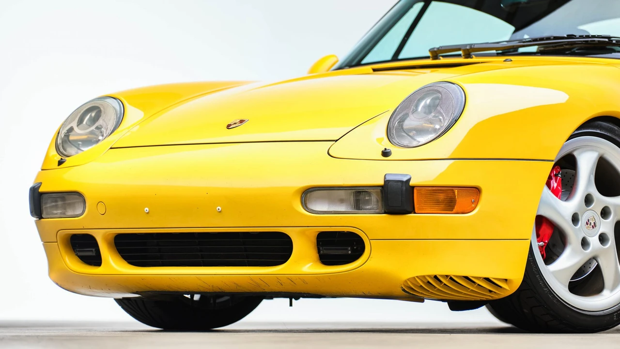 1996 Porsche 993 Carrera 4S - Image 29 of 31