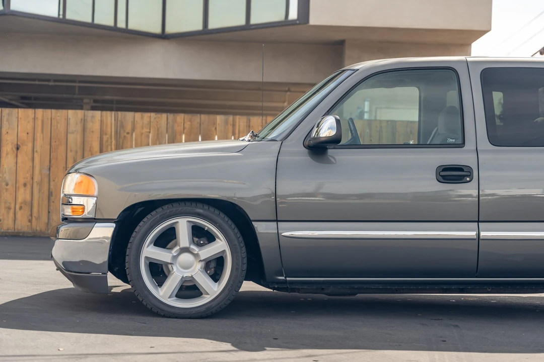2000 GMC Sierra 2nd Gen - Image 13 of 31