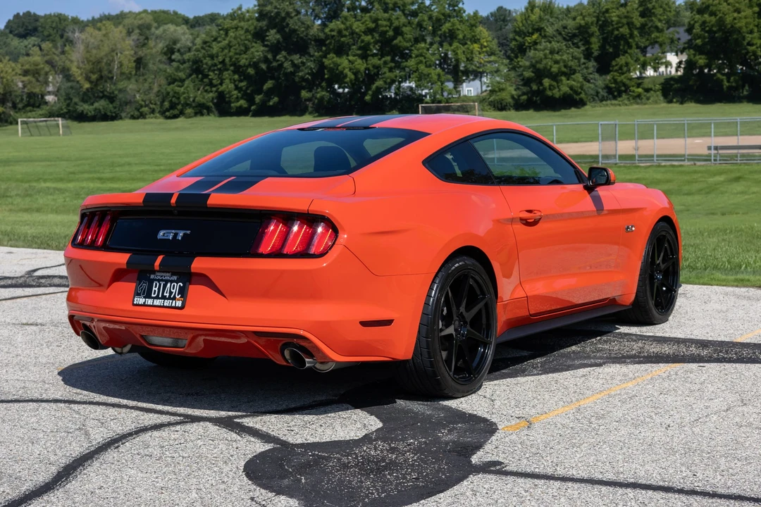2015 Ford S550 Mustang GT - Image 8 of 31