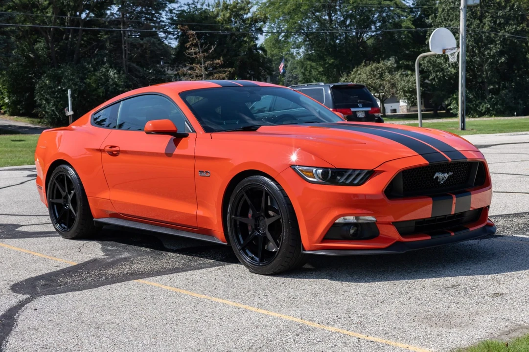 2015 Ford S550 Mustang GT - Image 1 of 31