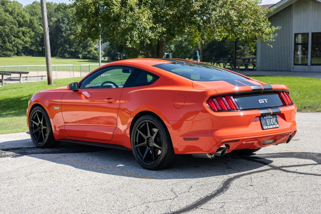 2015 Ford S550 Mustang GT - Image 12 of 31