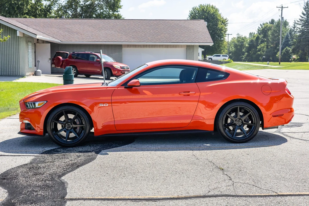 2015 Ford S550 Mustang GT - Image 13 of 31