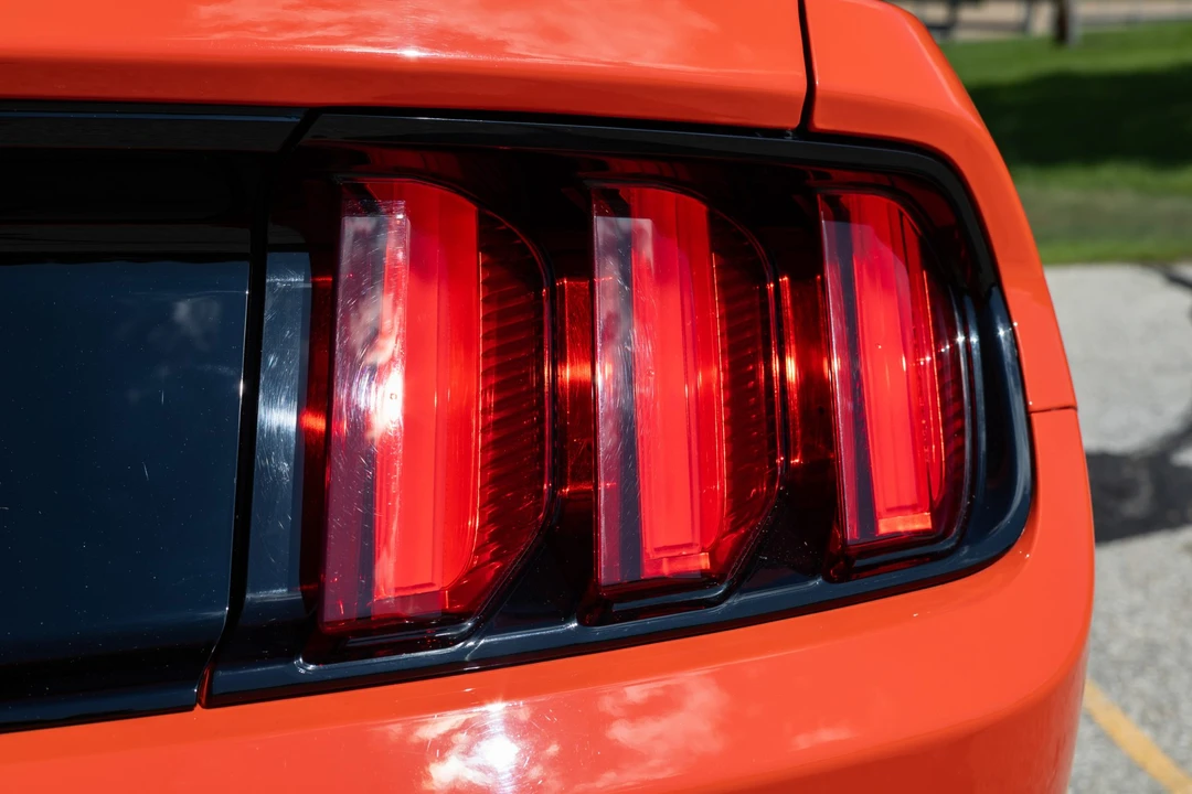 2015 Ford S550 Mustang GT - Image 18 of 31